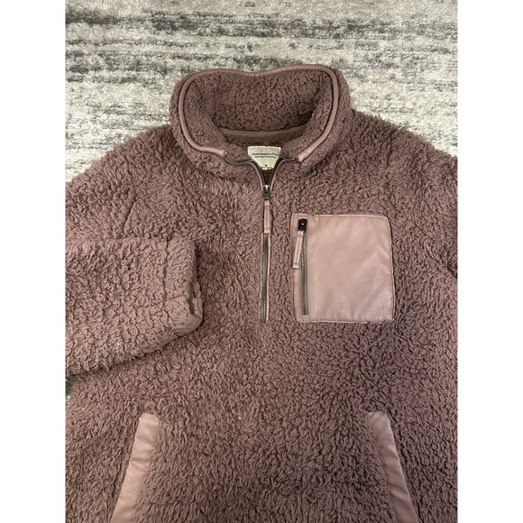 Abercrombie & Fitch Soft A&F Sherpa Pullover Sweatshirt Outdoor Mauve Medium - Picture 2 of 11